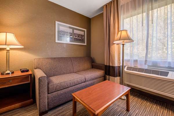 Suite - Quality Inn New Castle