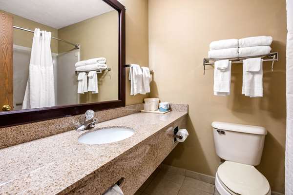  - Quality Inn New Castle
