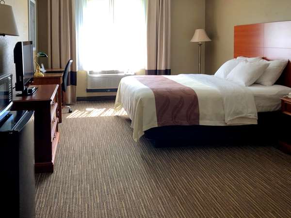  - Quality Inn New Castle