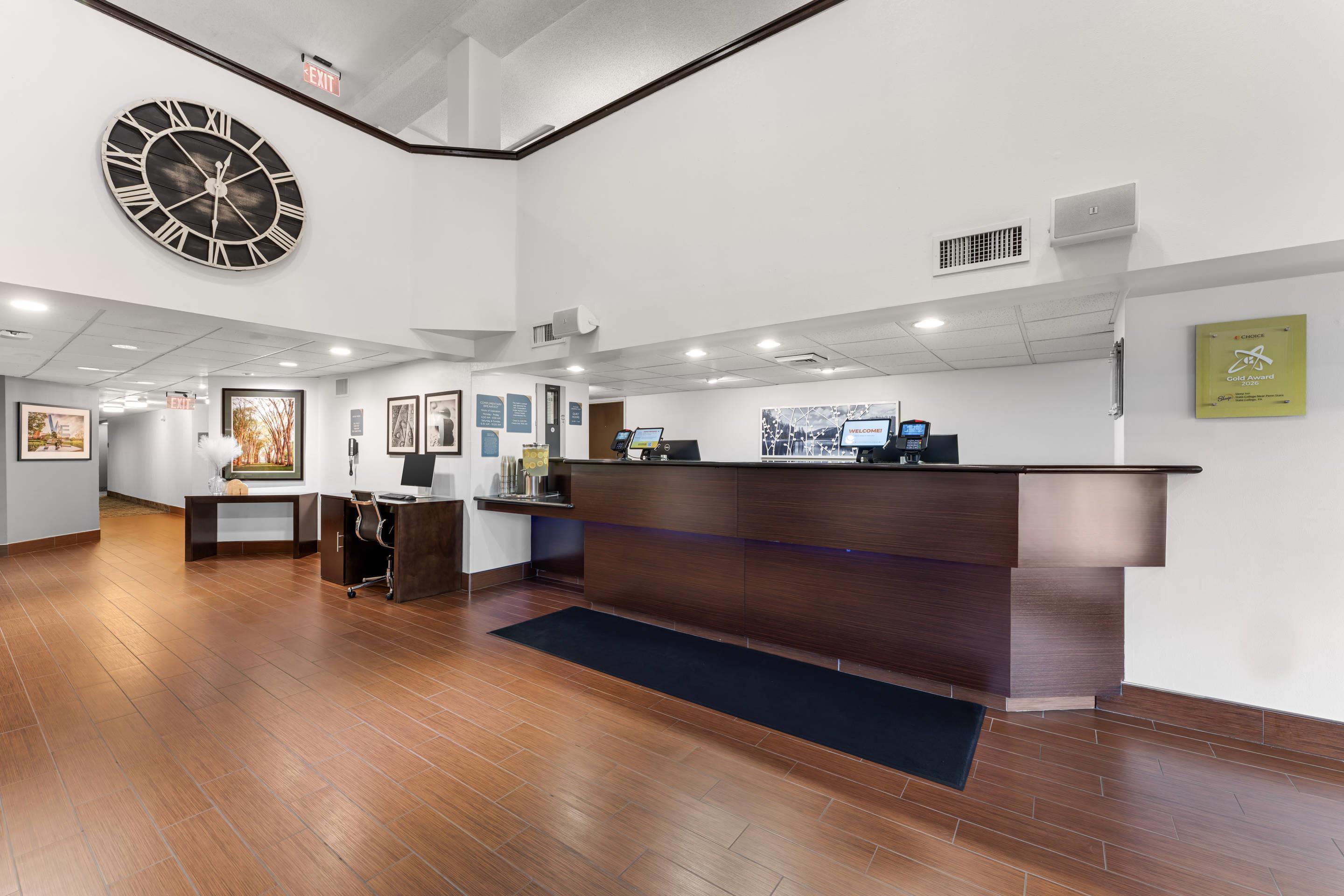 Hotel lobby | Sleep Inn near Penn State