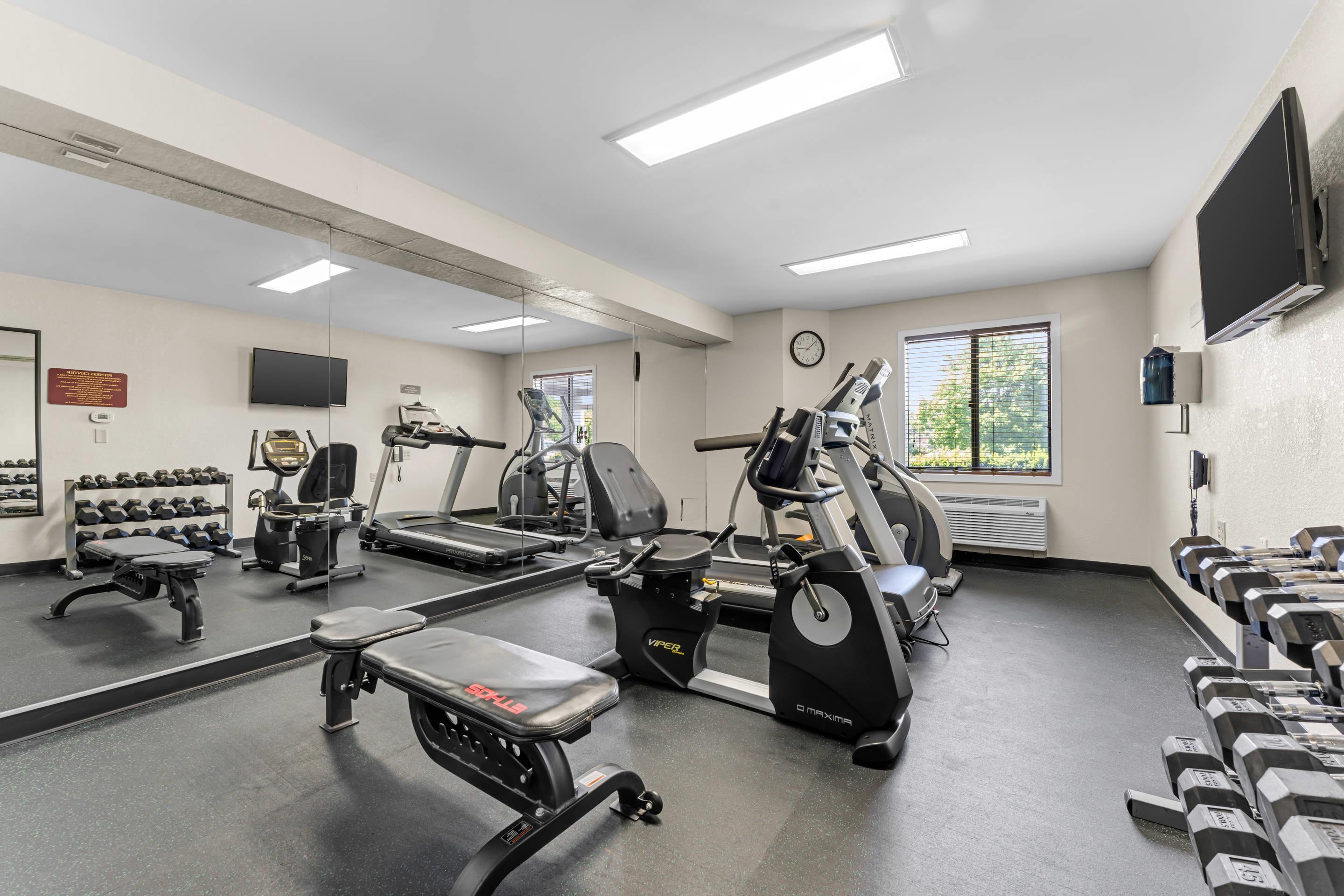 Fitness center | Sleep Inn near Penn State