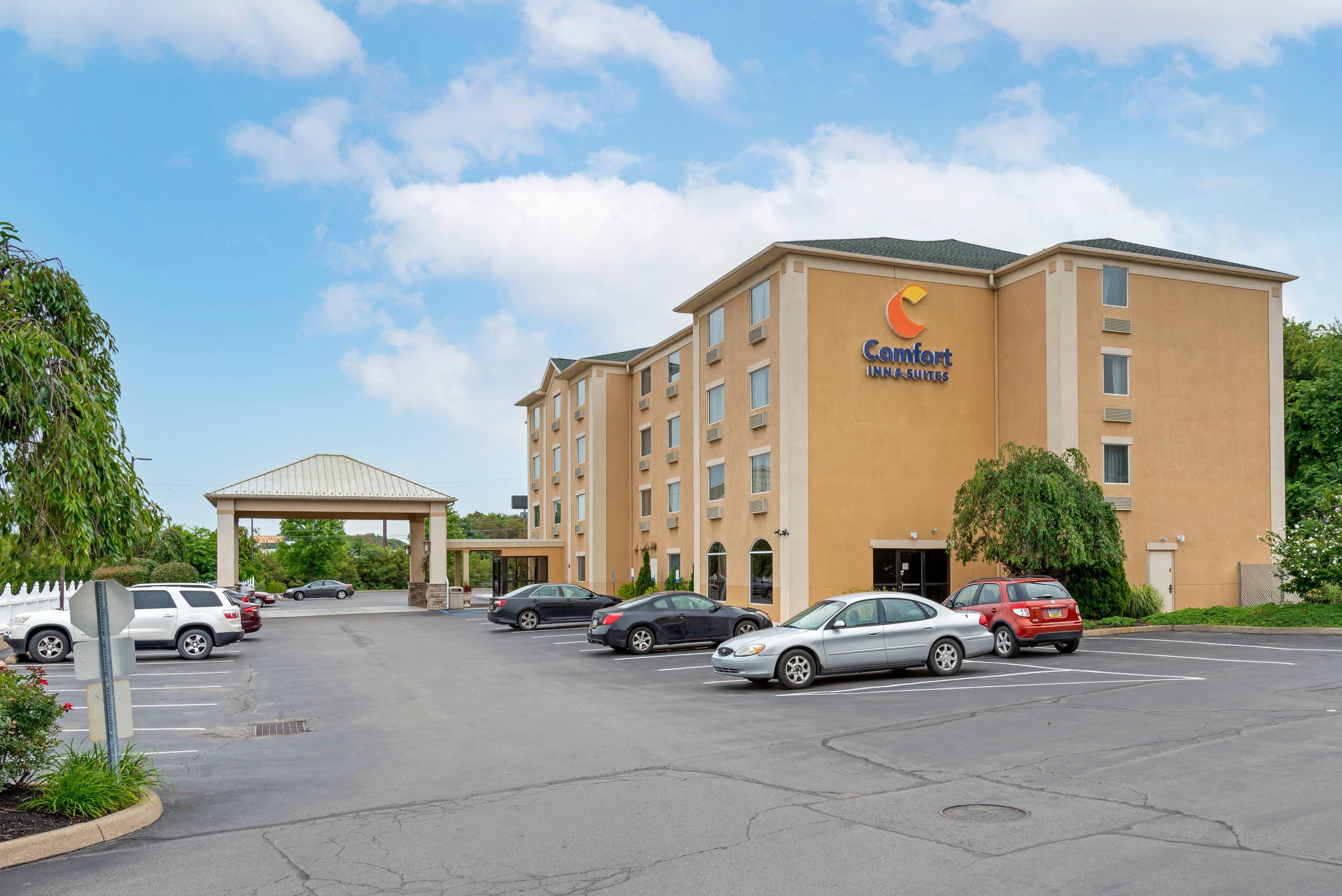 Hotel exterior | Comfort Inn & Suites Wilkes Barre - Arena