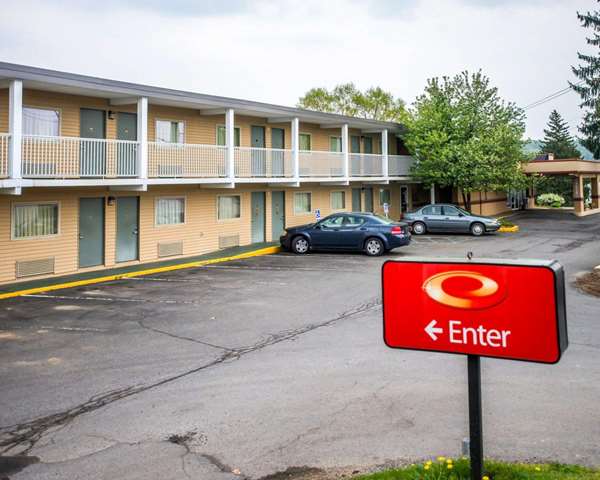 Exterior view - Econo Lodge Inn & Suites Shamokin Dam