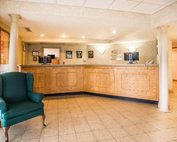  - Econo Lodge Inn & Suites Shamokin Dam