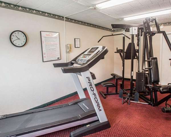Fitness/ Exercise Room - Econo Lodge Inn & Suites Shamokin Dam