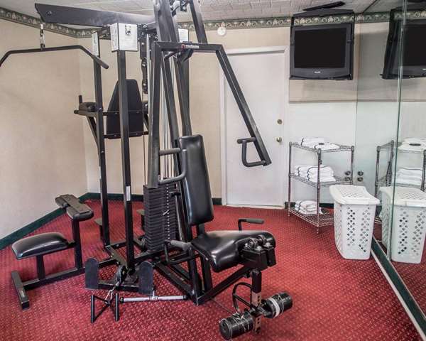 Fitness/ Exercise Room - Econo Lodge Inn & Suites Shamokin Dam