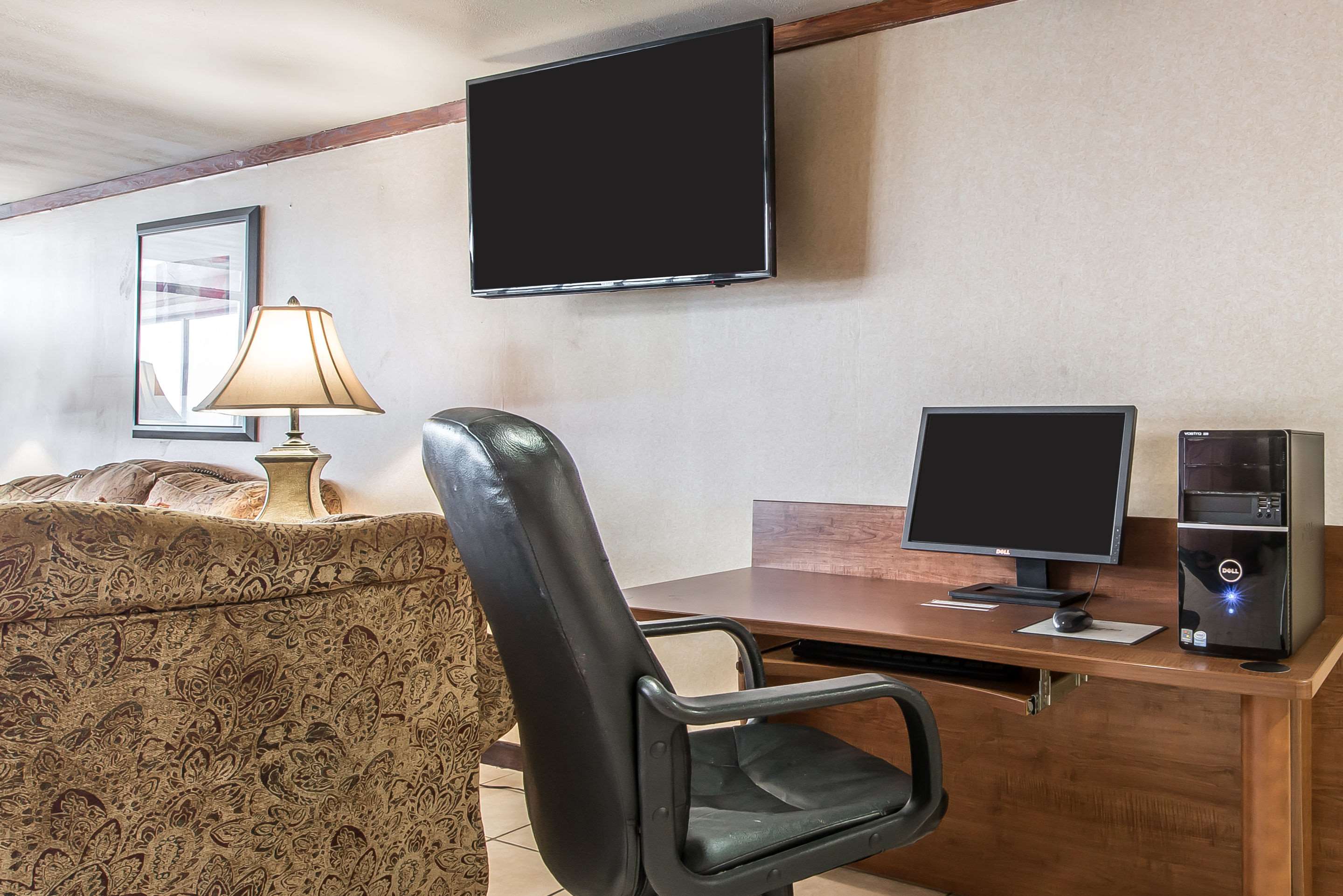 Business center | Quality Inn and Conference Center Somerset