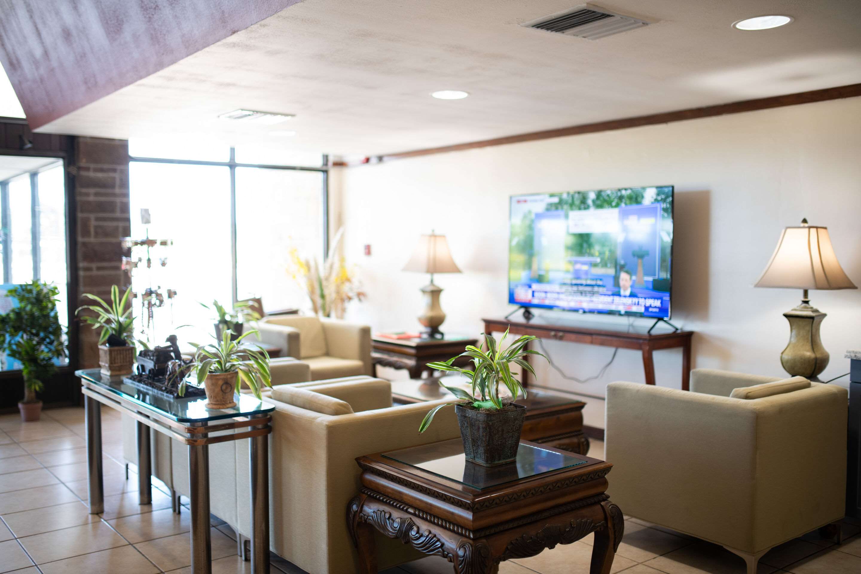 Hotel lobby | Quality Inn and Conference Center Somerset