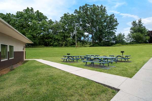 Exterior view - Quality Inn & Suites Chambersburg - I-81, Exit 20