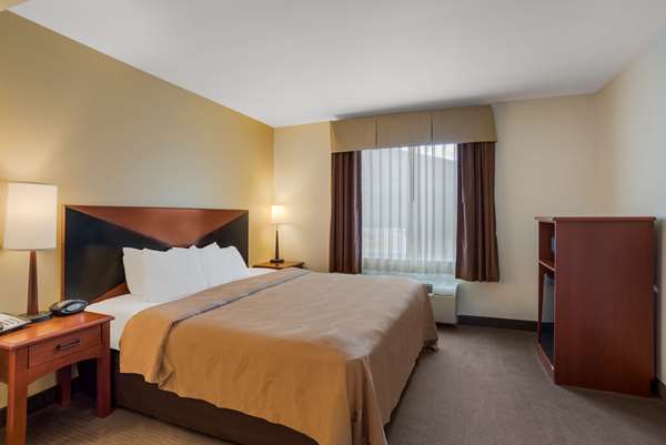Suite - Quality Inn & Suites Chambersburg - I-81, Exit 20