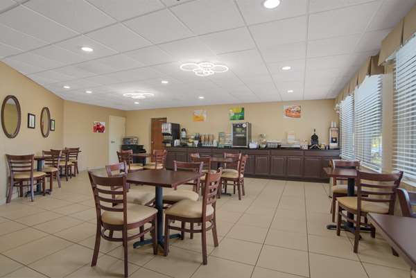 Amenities - Quality Inn & Suites Chambersburg - I-81, Exit 20