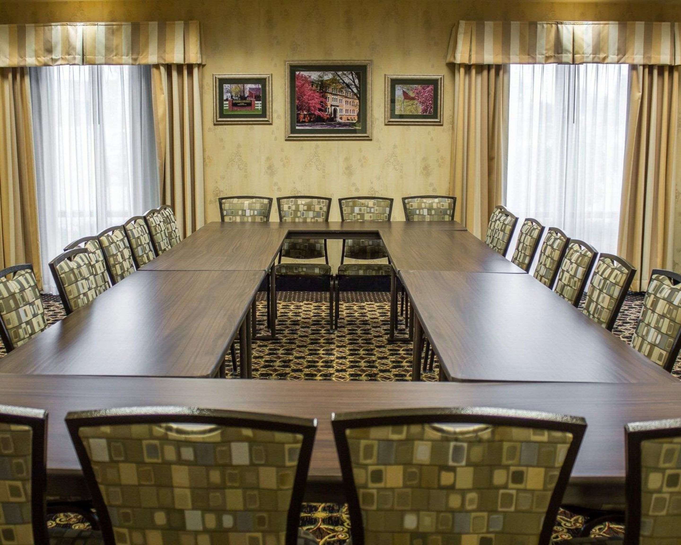 Banquetmeeting room