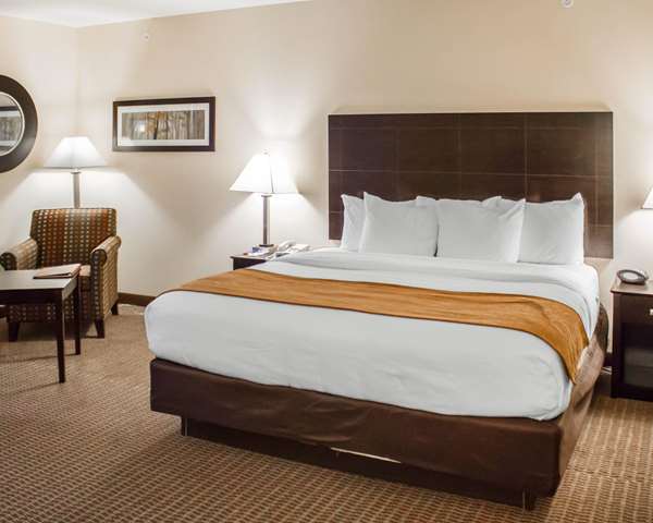  - Comfort Suites Lewisburg