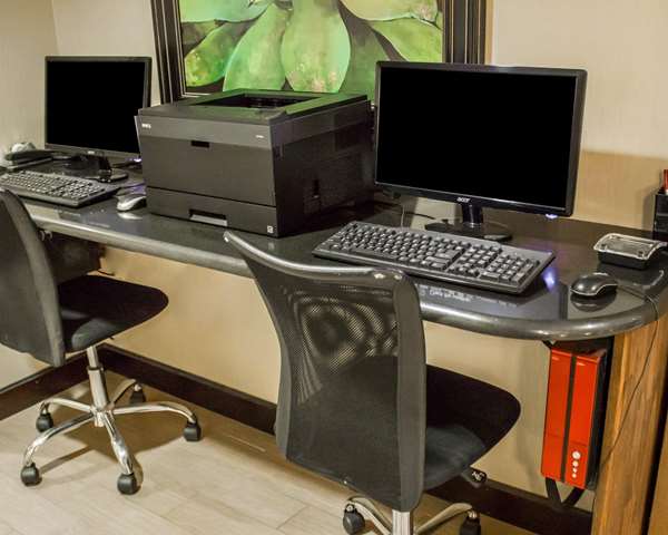 Conference Area - Comfort Suites Lewisburg