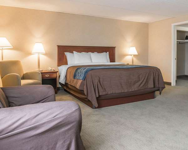 Suite - Rodeway Inn Mercer - I-80, Exit 15