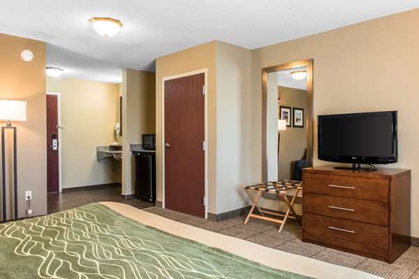  - Comfort Inn Columbia