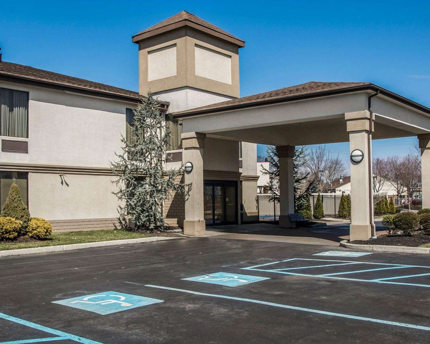 Quality Inn & Suites Morrisville, PA See Discounts