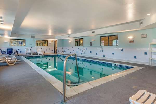 Pool - Comfort Inn Williamsport