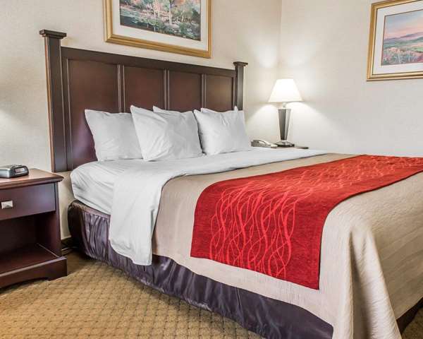  - Comfort Inn Somerset - I-70 & I-76, Exit 110