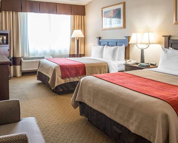  - Comfort Inn Somerset - I-70 & I-76, Exit 110