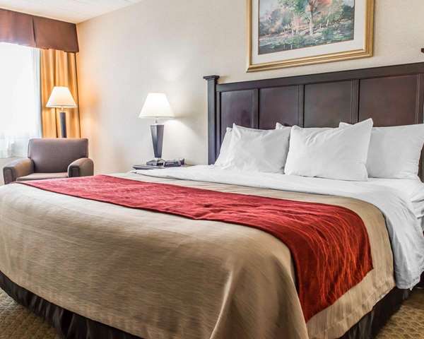  - Comfort Inn Somerset - I-70 & I-76, Exit 110