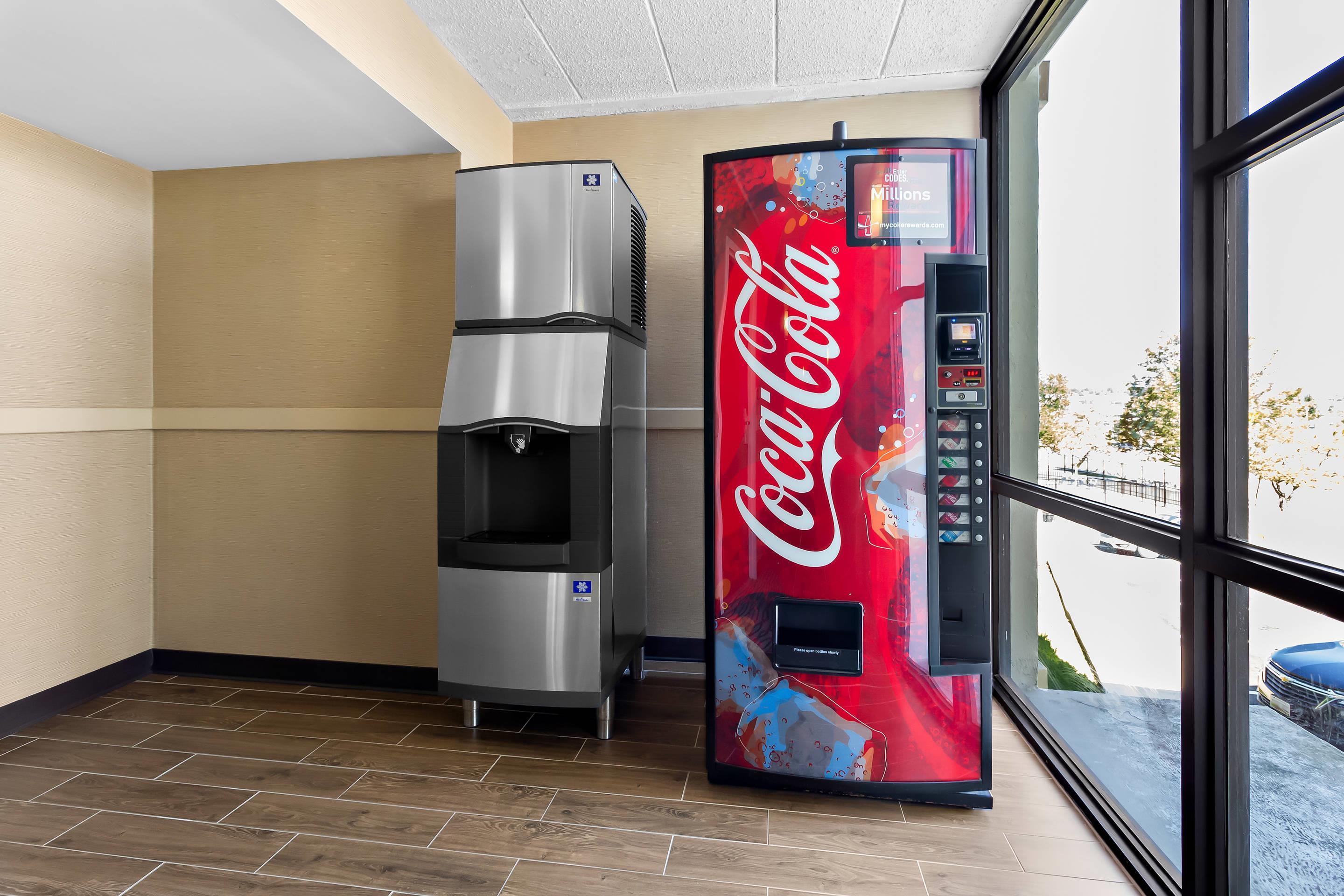 Hotel vending area | Comfort Inn