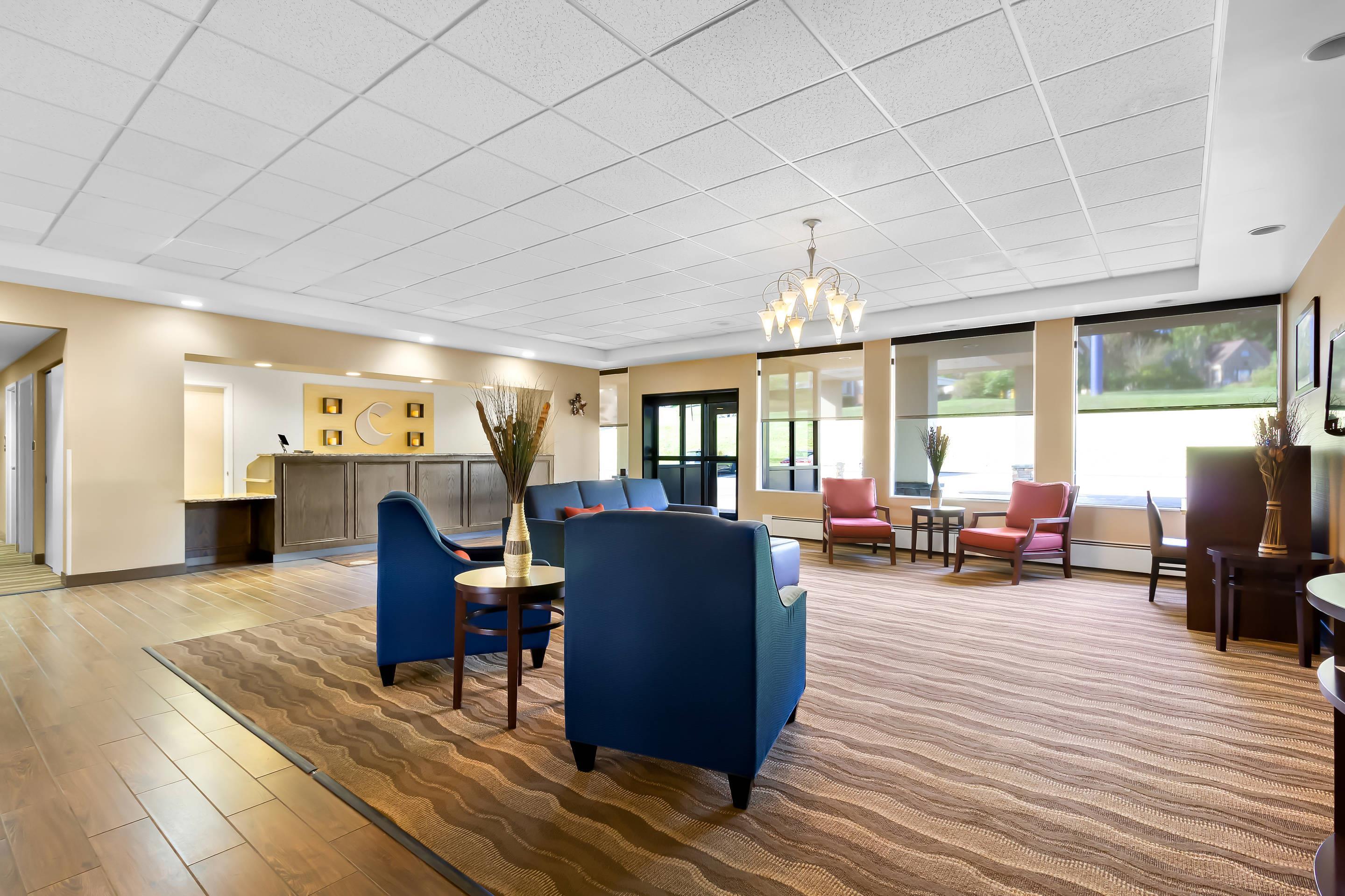 Hotel lobby | Comfort Inn