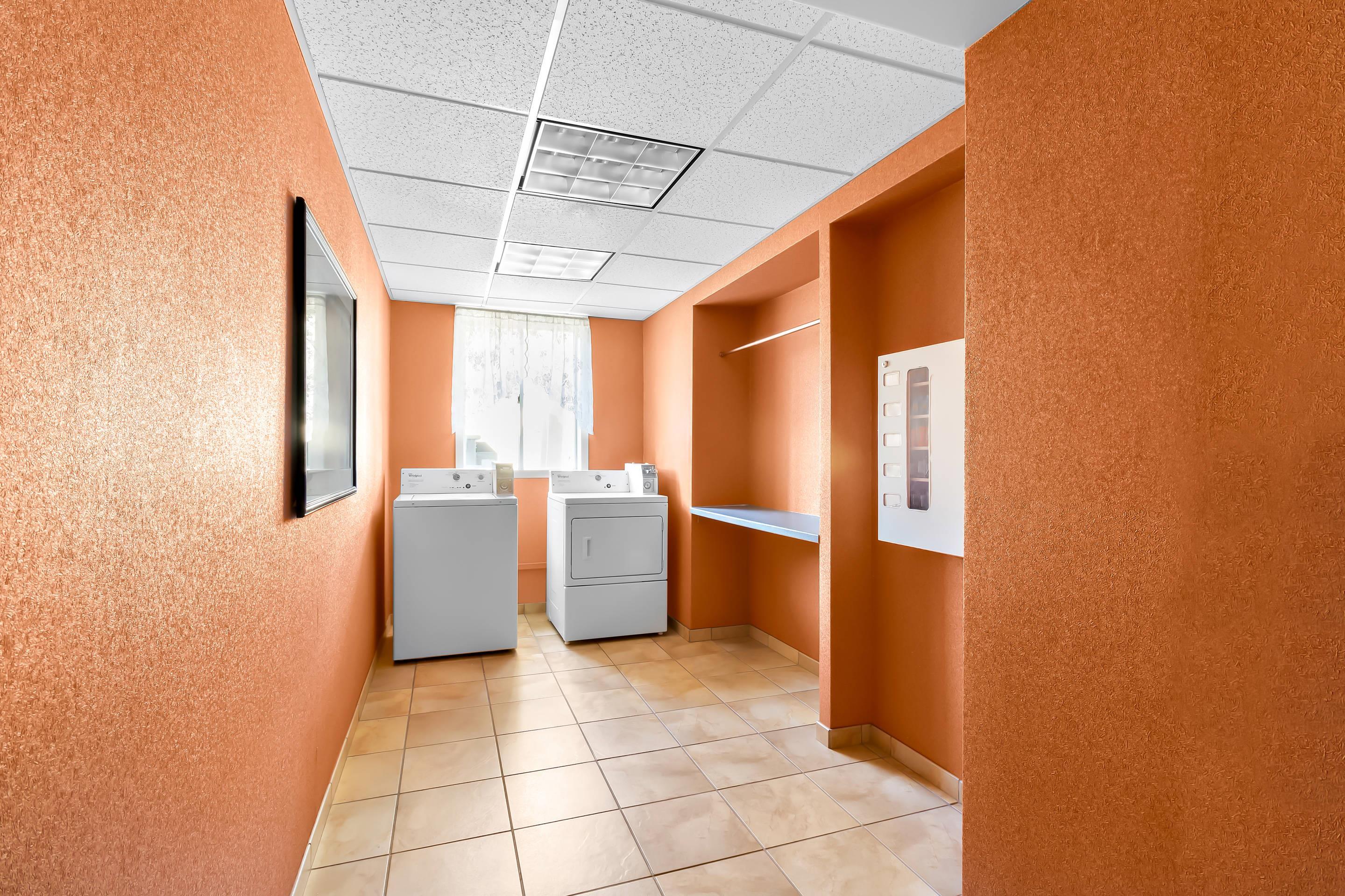 Guest laundry facilities | Comfort Inn
