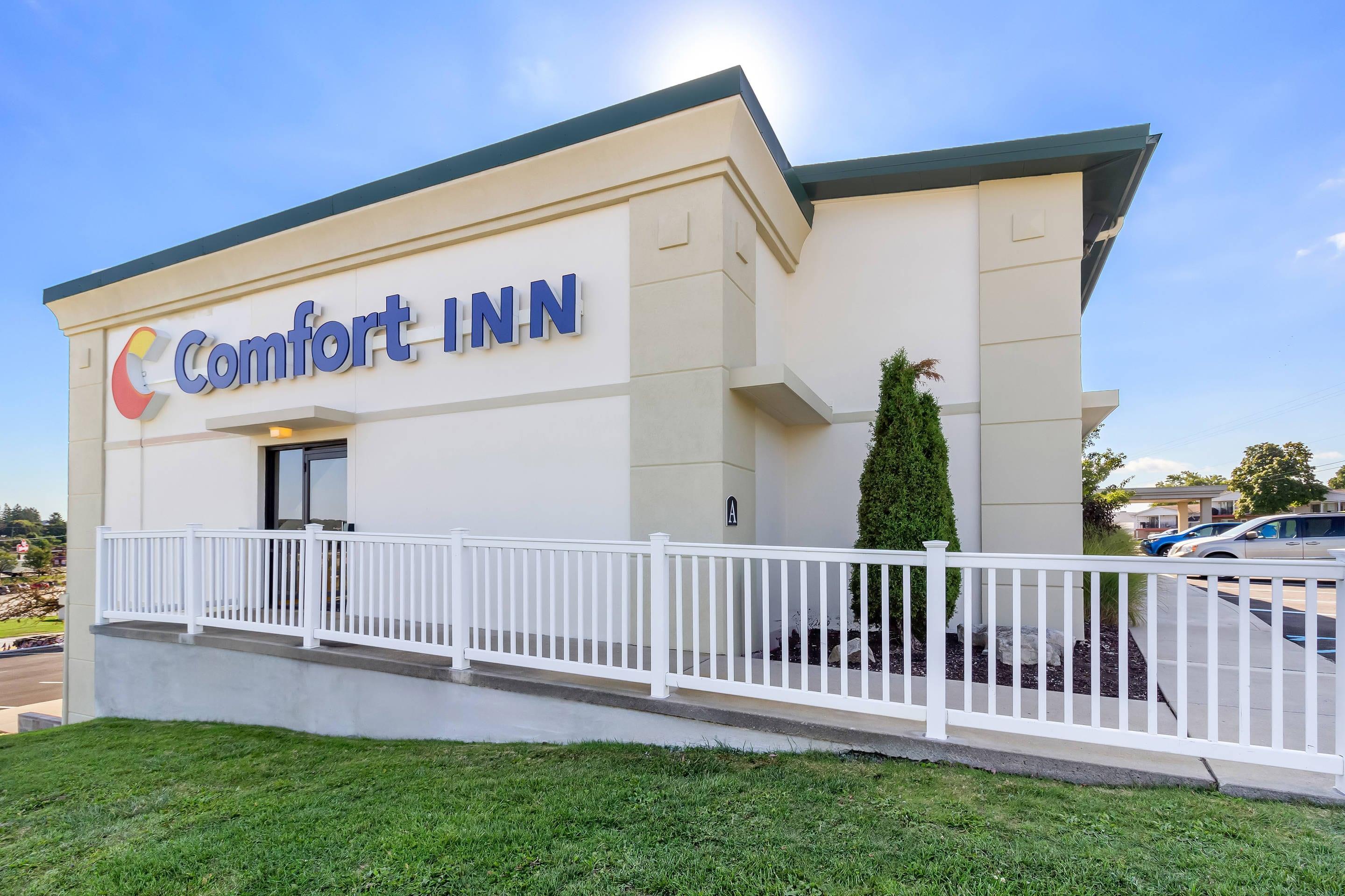 Hotel exterior | Comfort Inn