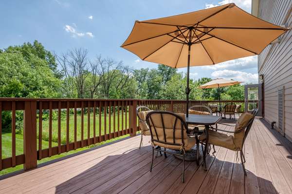  - MainStay Suites Grantville - I-81, Exit 80