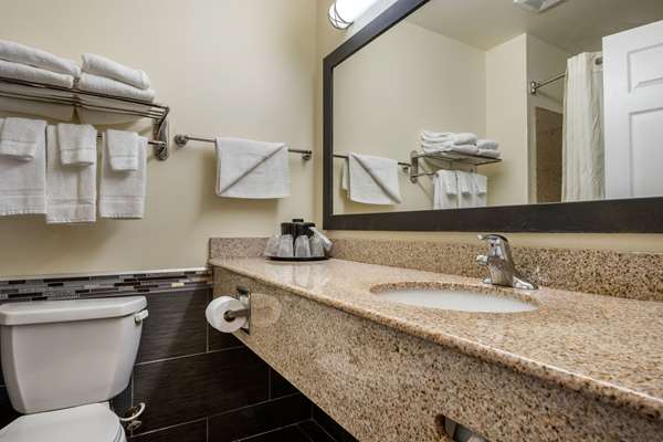  - MainStay Suites Grantville - I-81, Exit 80