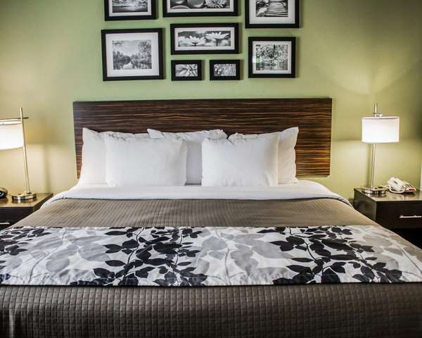 Suite - Sleep Inn Harrisburg - I-283, Exit 2