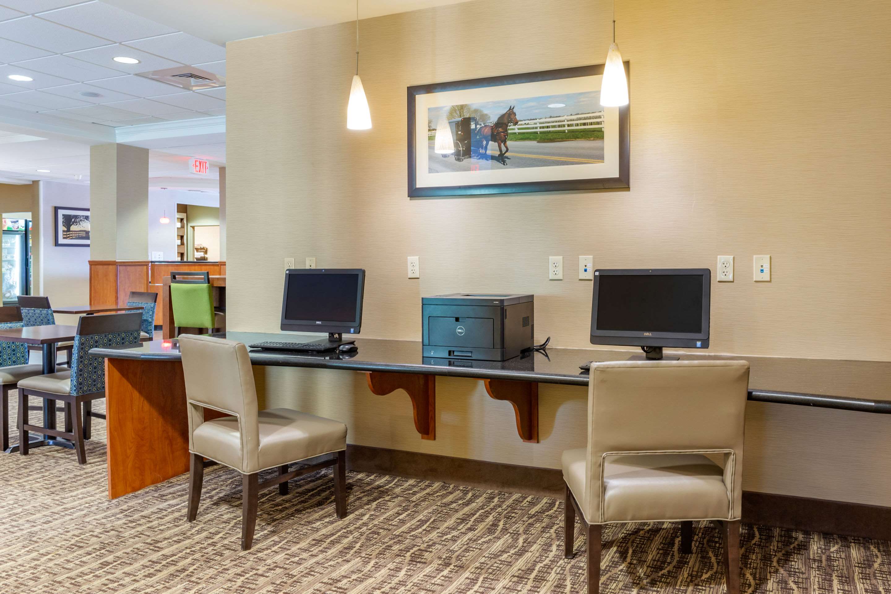 Business center | Comfort Suites Amish Country