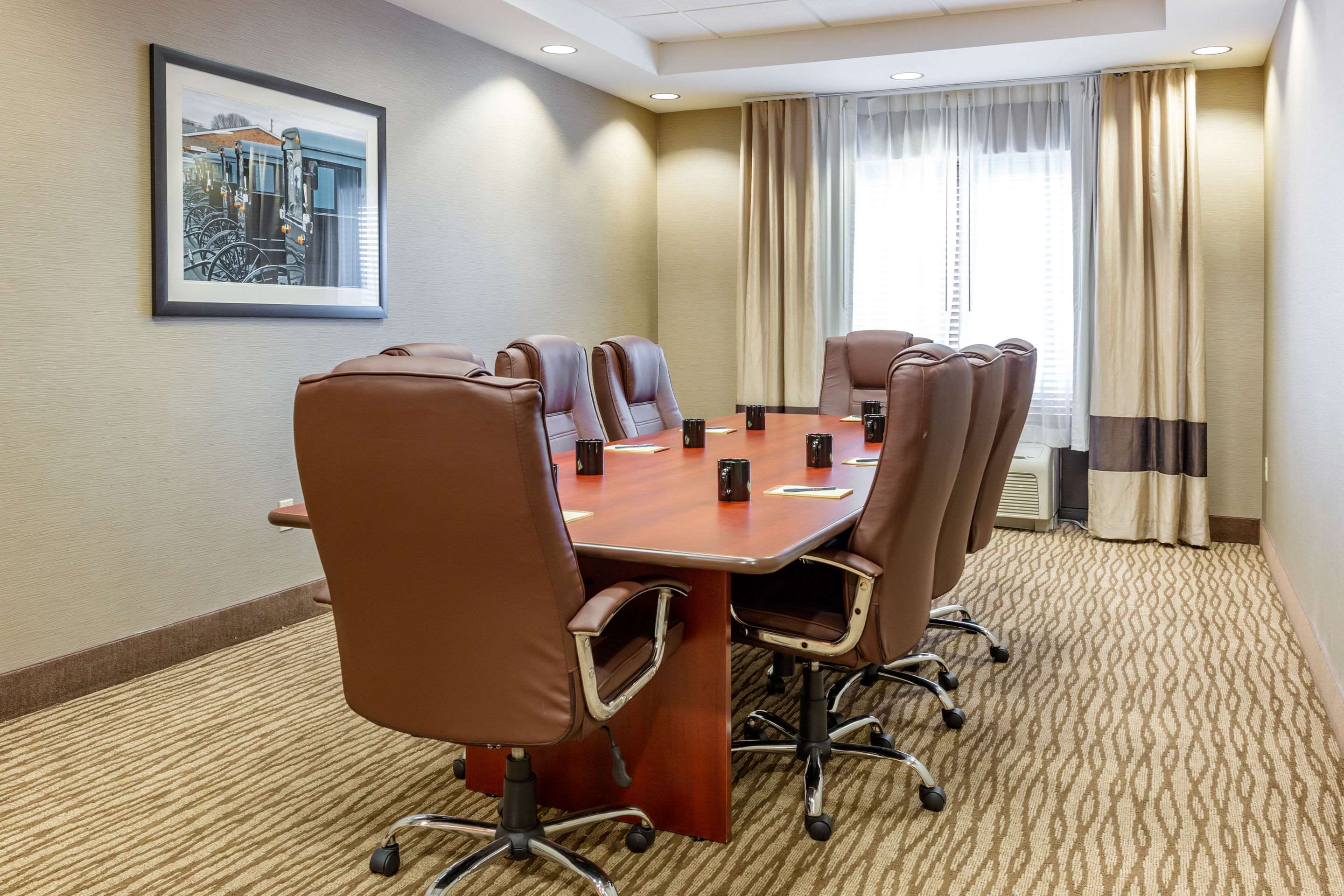 Conference Room | Comfort Suites Amish Country