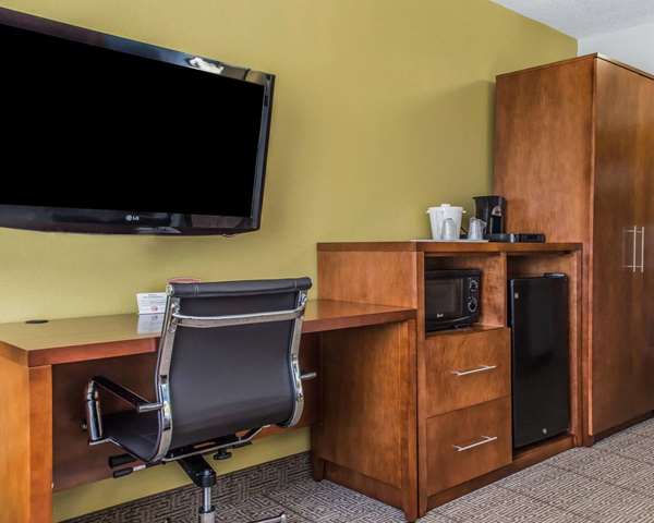  - Comfort Inn Belle Vernon