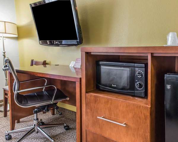  - Comfort Inn Belle Vernon