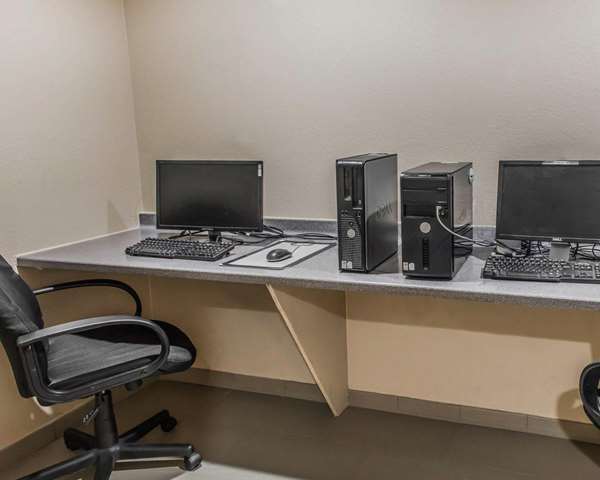 Conference Area - Comfort Inn Belle Vernon