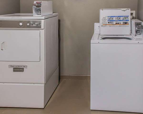 Amenities - Comfort Inn Belle Vernon