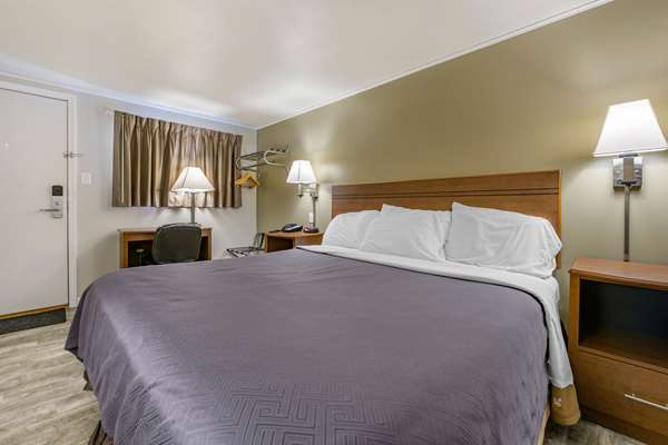  - Econo Lodge Bellefonte