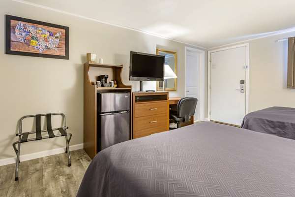  - Econo Lodge Bellefonte