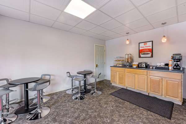 Amenities - Econo Lodge Bellefonte