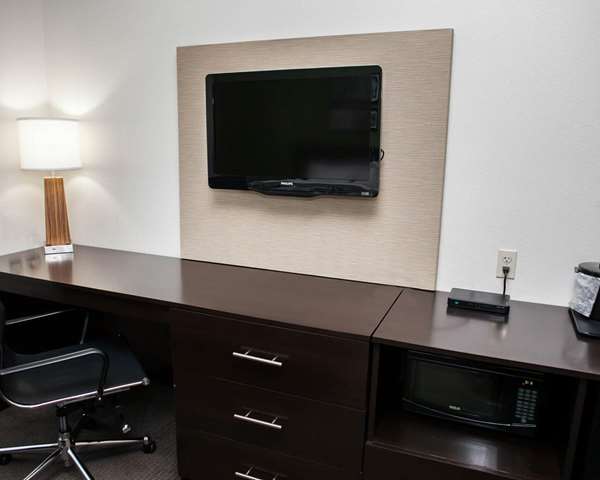  - Sleep Inn & Suites Harrisburg