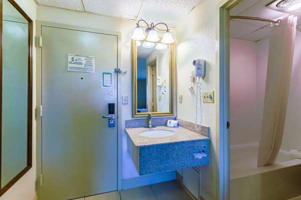  - Quality Inn & Suites West Chester