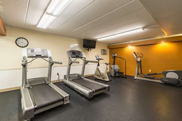 Fitness/ Exercise Room - Quality Inn & Suites West Chester