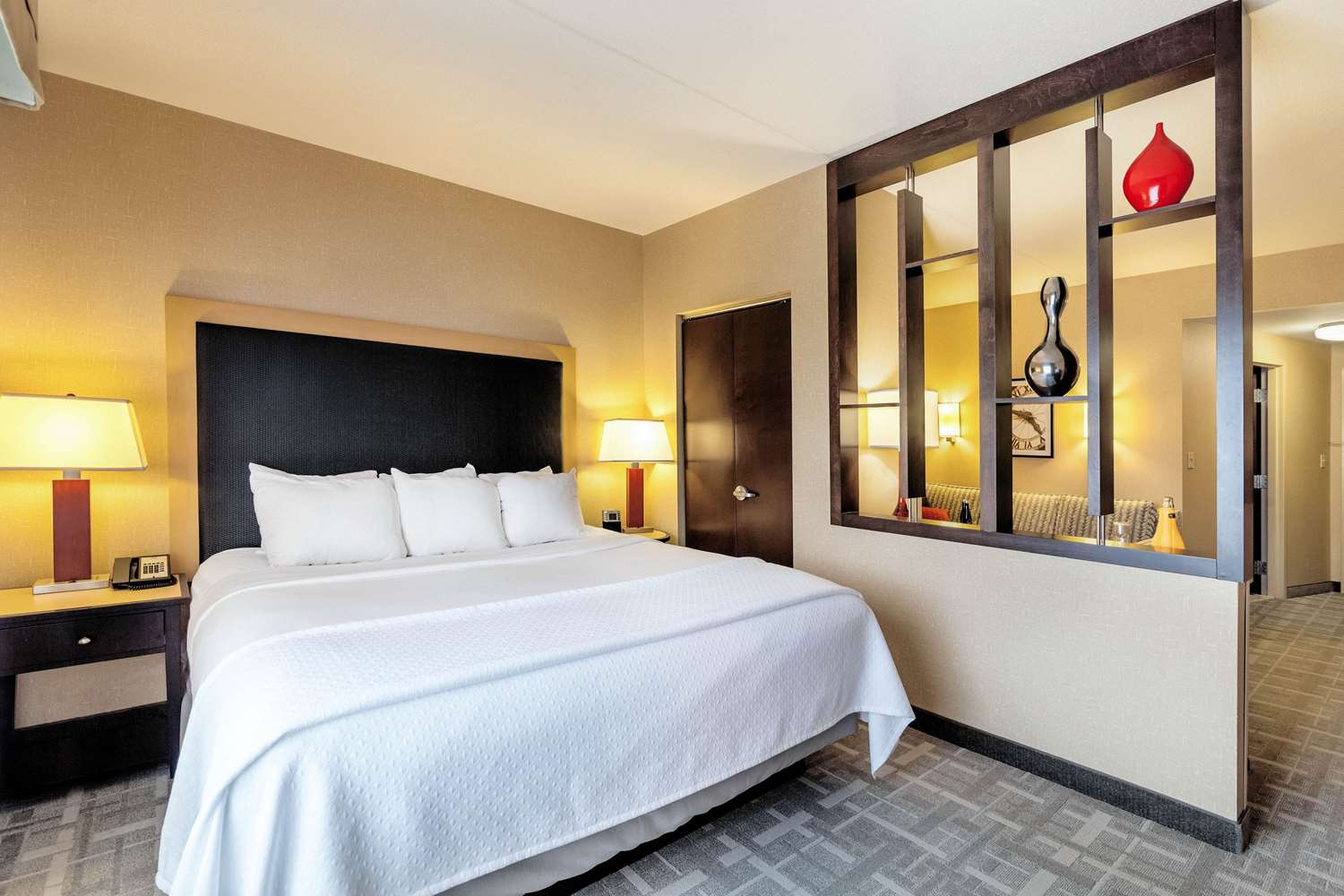 Cambria Hotels & Suites Downtown Pittsburgh, PA See Discounts