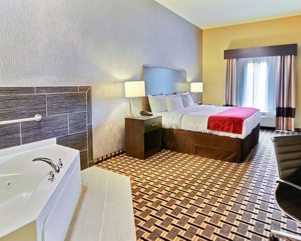 Suite - Comfort Suites Uniontown