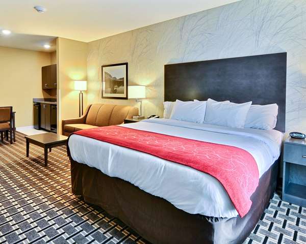 Suite - Comfort Suites Uniontown
