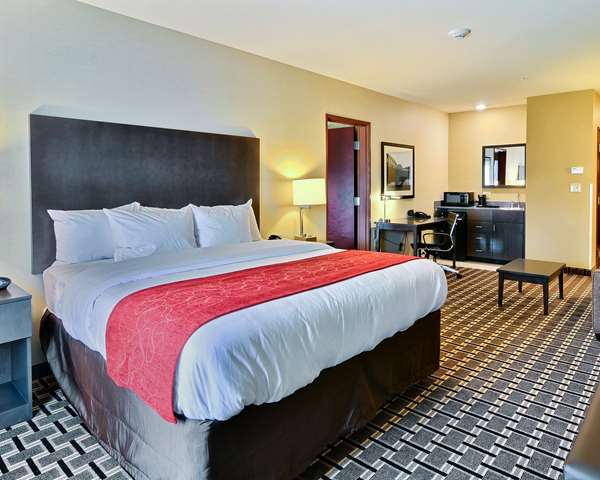 Suite - Comfort Suites Uniontown