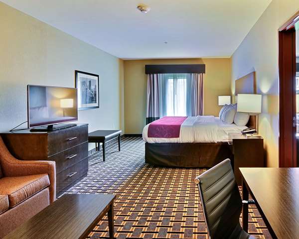 Suite - Comfort Suites Uniontown