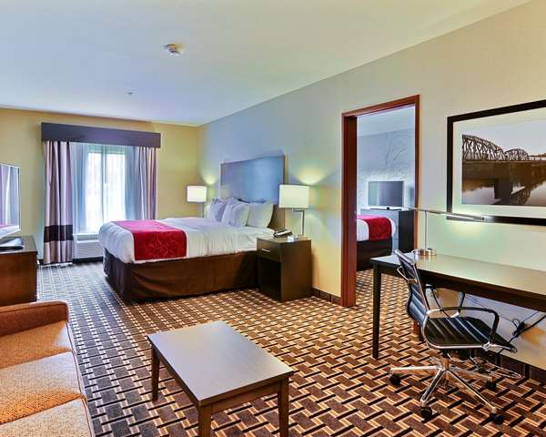 Suite - Comfort Suites Uniontown